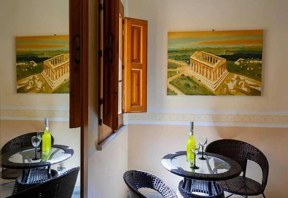 Casa Amendola Villa Cefalu 0*,